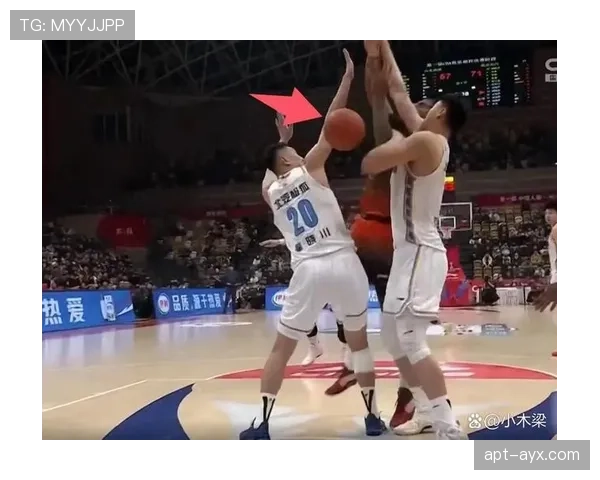 犯规地点规则拆解：裁判如何准确判定争议位置？